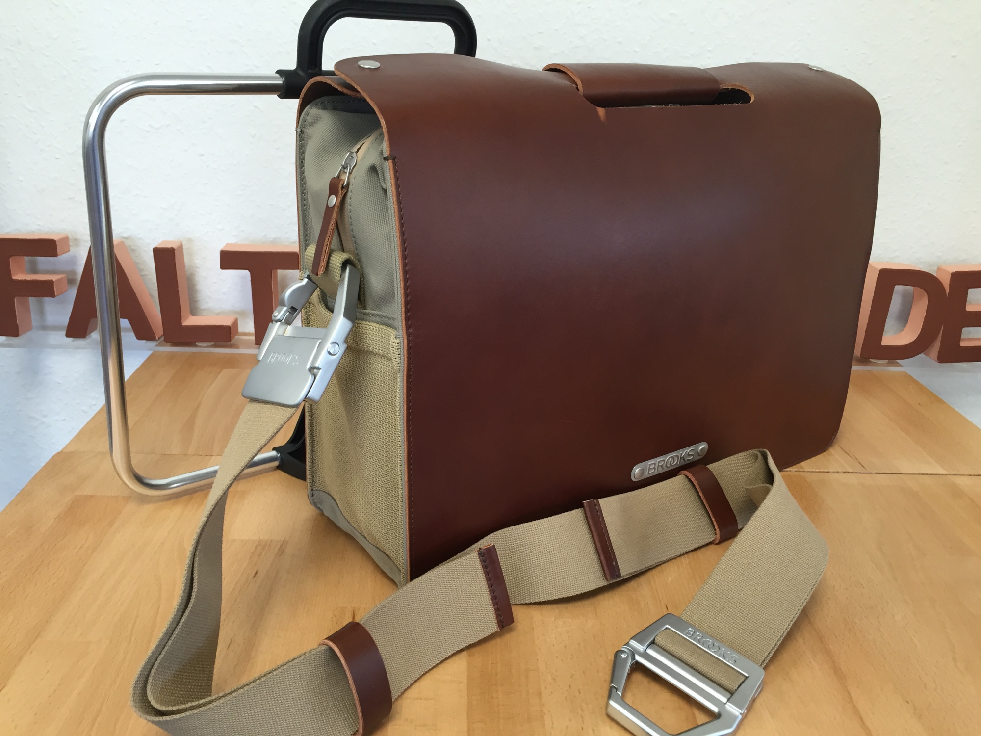 Brooks Moorgate Briefcase Braun inkl 