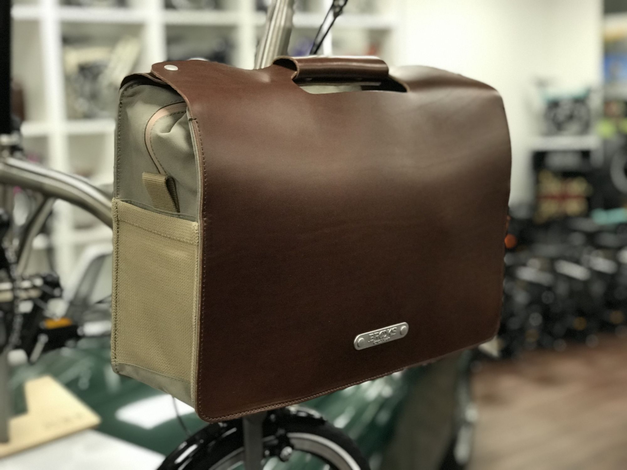 brooks brompton bag
