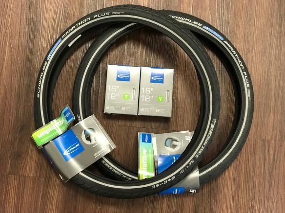 Schwalbe Brompton Marathon Plus Reifen im Komplett Set inkl Schläuche Schwalbe Brompton Marathon Plus Reifen im Komplett Set inkl Schläuche