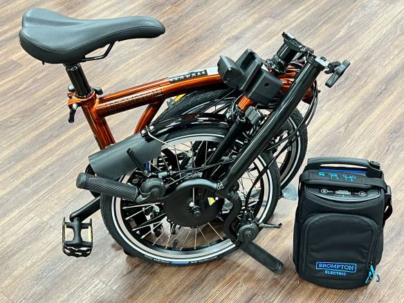 Brompton Electric Explore (6-Gang) Flame Lacquer Hoher Lenker Brompton Electric Explore (6-Gang) Flame Lacquer Hoher Lenker