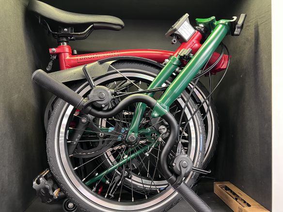 Brompton Explore Harlekin Zweifarbig Mittlerer Lenker Brompton Explore Harlekin Zweifarbig Mittlerer Lenker