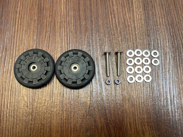 Brompton Easy Wheels 2er Set 5mm Schraube (Gepäckträger bis 2016)