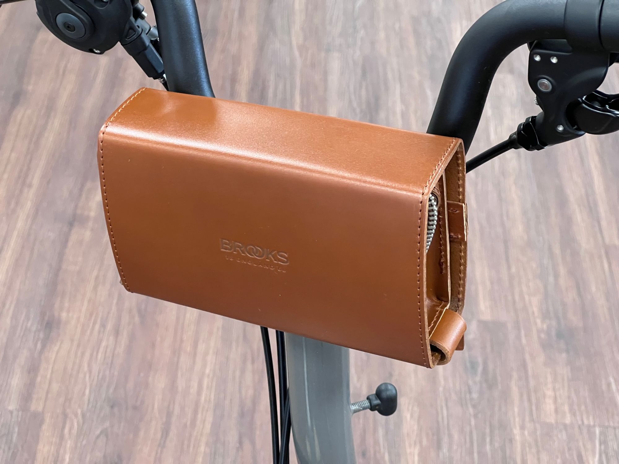 アクセサリー Brooks D-Shaped Tool Bag Brown Brooks Tool Bag D-Shaped | 808 Cycles