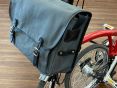 Brompton Game Bag Smoke Grey aus gewachster Baumwolle