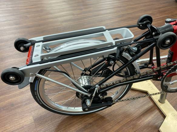 Brompton Schutzblech Advanced P/T Line Vorne komplett mit Halter