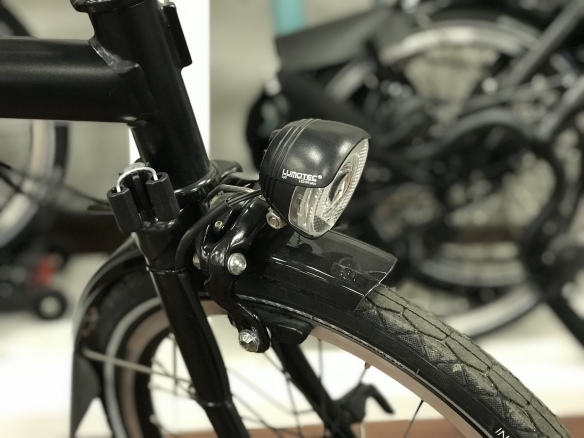 B&M  LED Scheinwerfer Lyt B für Brompton