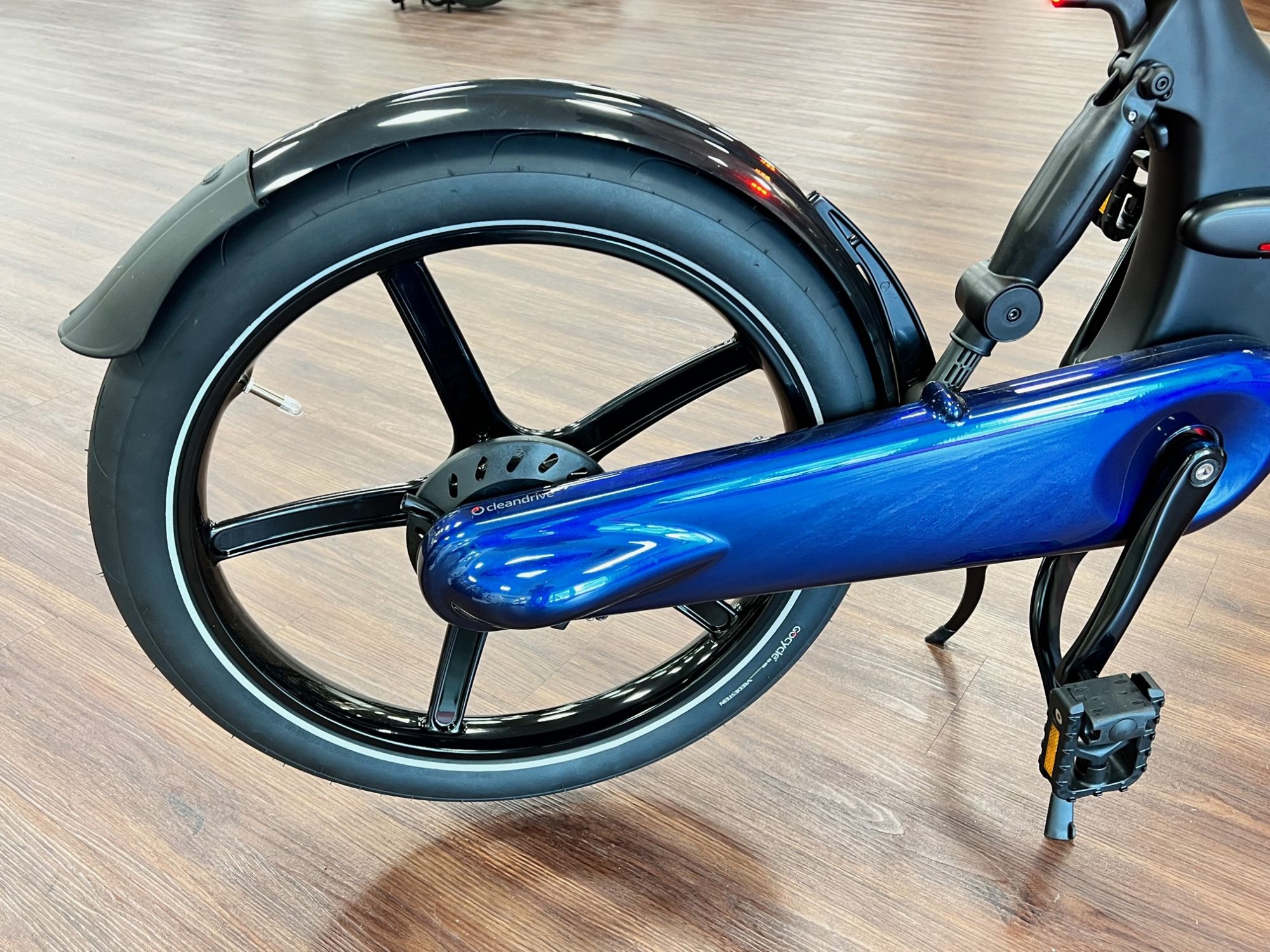 Gocycle G4 Blau inkl Beleuchtung und Schutzblechen