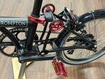 Brompton C Line 12-Gang Matt Black ROT gepimmt