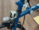 Brompton C Line 12-Gang Ocean Blau mittlerer Lenker SILBER gepimmt
