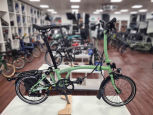 Brompton Explore Matcha Green Mittlerer Lenker