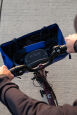 Brompton Electric Basket Large Blau