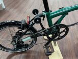 Brompton Electric C Line Urban 4-Gang Racing Green Mittlerer Lenker