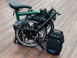 Brompton Electric C Line Urban 4-Gang Racing Green Hoher Lenker