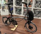 Brompton Electric P Line Storm Grey Mittlerer Lenker