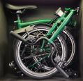 Brompton Explore Racing Green Mittlerer Lenker MY23