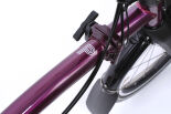Brompton New Electric P Line (ab 12,5 kg) Amethyst Lacquer M-Lenker Brompton New Electric P Line (ab 12,5 kg) Amethyst Lacquer M-Lenker